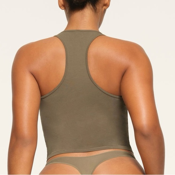 NWT Skims Vintage Cropped Racerback Tank Army - Picture 3 of 5